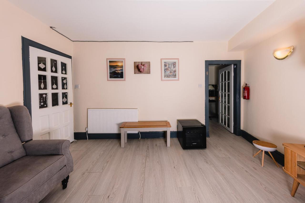 Old Town Central Apartments By The Meadows Edinburgh Luaran gambar